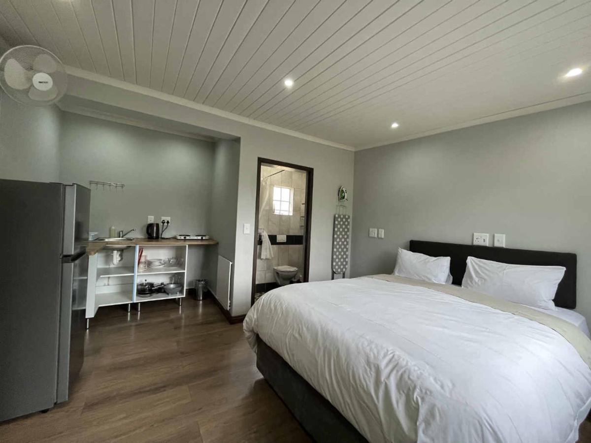 Halleria Self Catering Уайт-Ривер Экстерьер фото