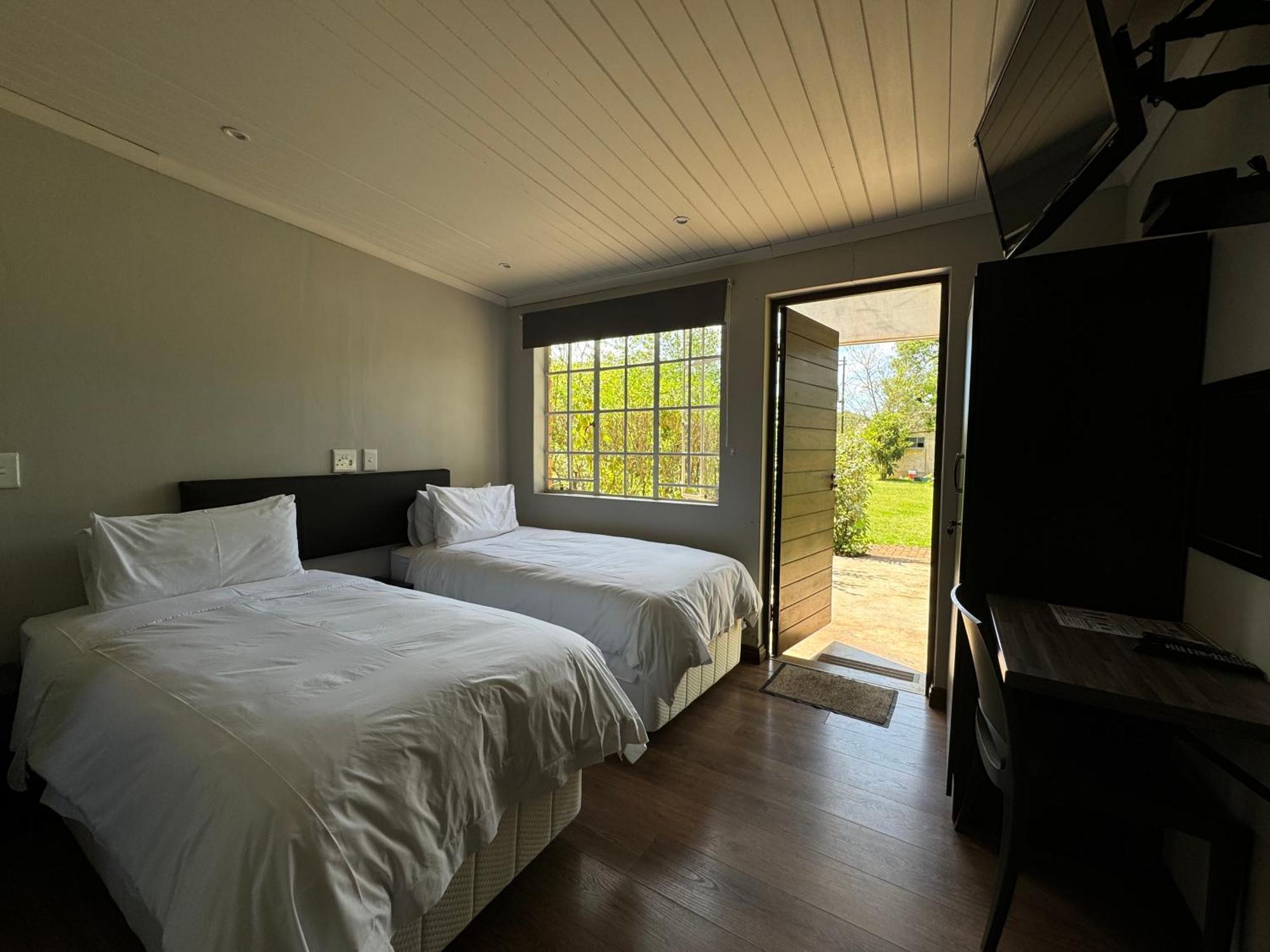 Halleria Self Catering Уайт-Ривер Экстерьер фото